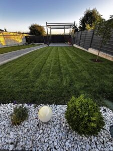 Ingrasamant Foliar pentru Gazon, 1kg - PRECISION 11-0-11 - Emerald Green Italia